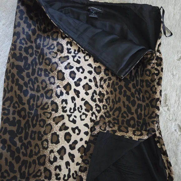 INC International Concepts Leopard Print Pencil Skirt - Picture 2 of 6